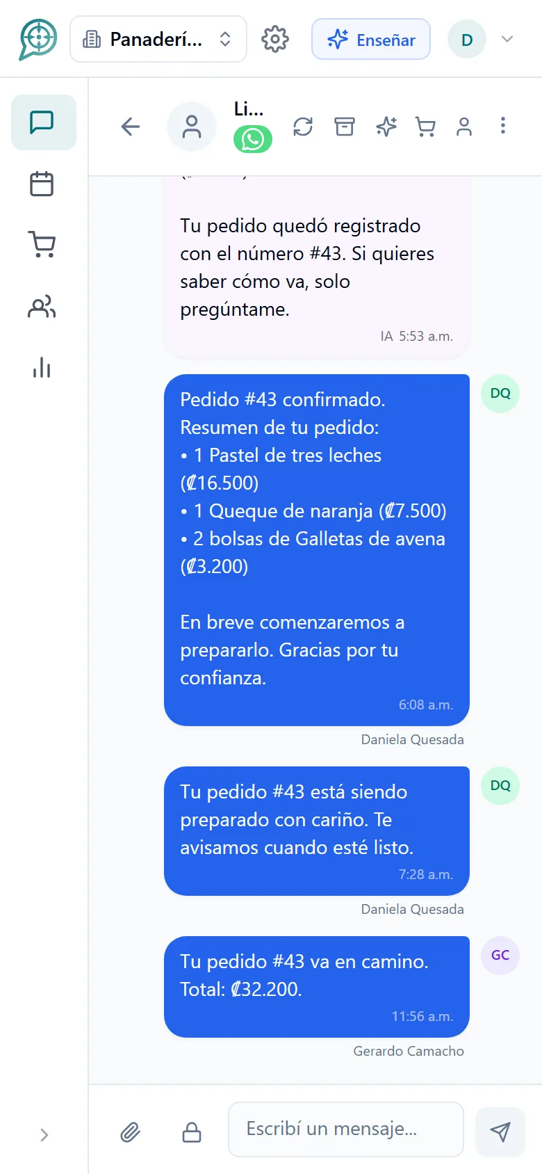 Tablero de pedidos y conversación donde el cliente recibe el estado de su pedido (móvil)